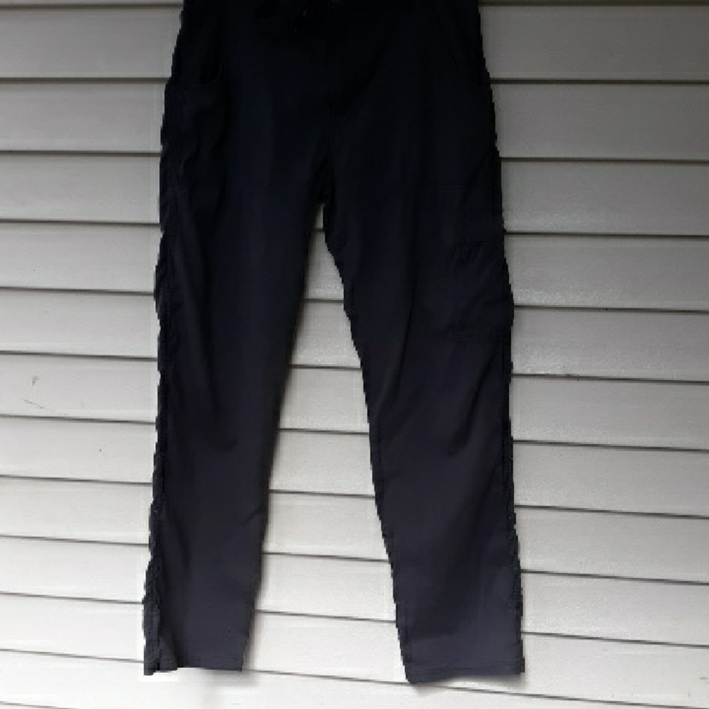 Prana Men's Charcoal Cargo Pants Size Med X 32 Hiking Climbing Travel